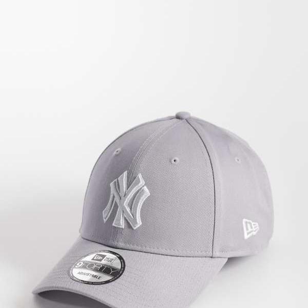 ニュー内鰓 New Era NEW ERA ニュー内鰓 NYヤンキース 9forty アウトラインロゴキャップ（薄墨色） かぶり笠 レディース 成人女性 インポートブランド