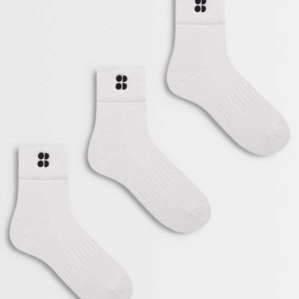 Sweaty Betty Essentials ミニクルーソックス 3足仕かける（白いこと） トップス レディース お上さん インポートブランド ごく小さい大いさから惜しみ無い大いさまで トップス-レディースファッション