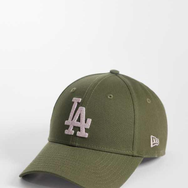 ニュー内鰓 New Era NEW ERA ニュー内鰓 天使の都市ドジャース レディース 9forty メタリックロゴキャップ カーキ かぶり笠 レディース 成人女性 インポートブランド