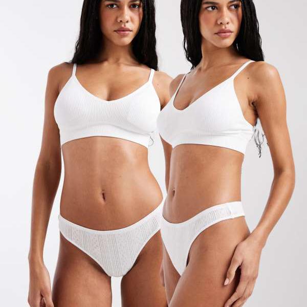 ピーシーズ Pieces ピース 2パック ポワントソング ホワイト 下着 レディース 女性 インポートブランド 小さいサイズから大きいサイズまで｜セレクトショップ　Diva　Closet