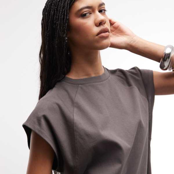 エイソス ASOS asos ASOS DESIGN ラグランスリーブ ヘビーウェイト ボクシー クロップドTシャツ チャコール トップス レディース 女性 インポートブランド 小さいサイズから大きいサイズまで