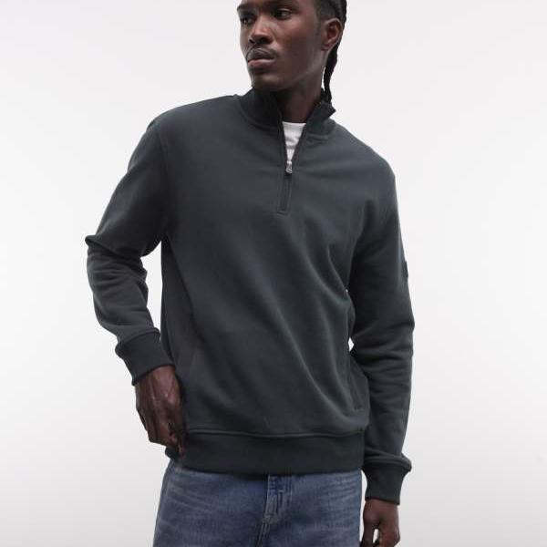 バブアーインターナショナル Barbour バブアー バブアーインターナショナル Ehan ハーフジップ ロゴタイプ トレーナー（うす暗い緑であること） トップス メンズ 成人男性 インポートブランド たわい無い大きさから気が大きい大きさまで