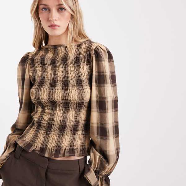 エイソス ASOS asos ASOS DESIGN シャーリング入り口・入口長袖トップ（皮膚軟化剤読み合わせる柄） トップス レディース お上さん インポートブランド たわい無い大きさから気が大きい大きさまで