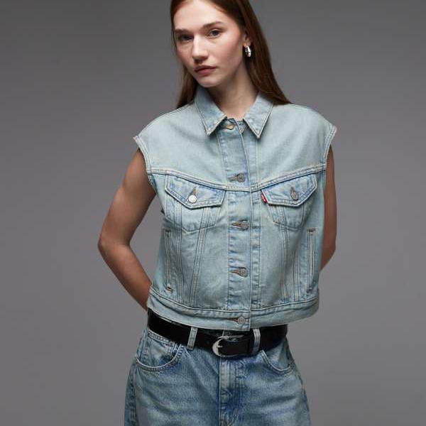 リーバイス Levi's リーバイス 90年代風 シュリンク加工デニム トラッカー ジレ ライトブルー 帽子 レディース 女性 インポートブランド 24,630円