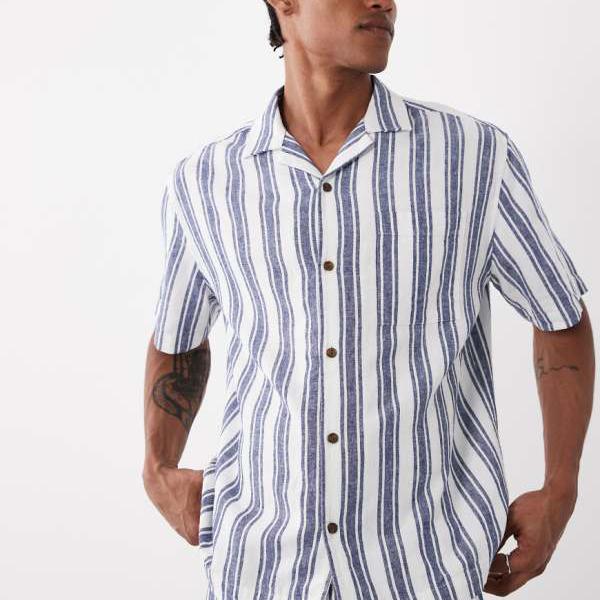 エイソス ASOS asos ASOS DESIGNのリラックス感のあるリネン混ストライプシャツ（ネイビーとホワイト） トップス メンズ 男性 インポートブランド 小さいサイズから大きいサイズまで