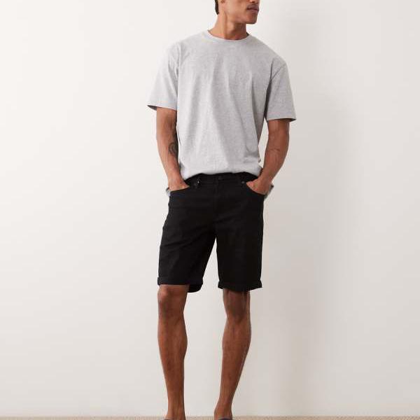 リバーアイランド  River Island RIVER ISLAND リバーアイランドのスリムフィットデニムショーツ（黒いこと） ズボン下 下つ方 メンズ 成人男性 インポートブランド たわい無い大きさから気が大きい大きさまで