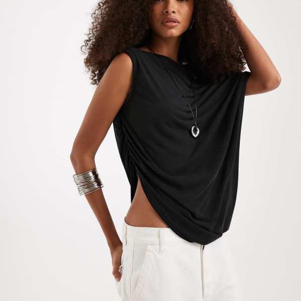フリーピープル Free People フリーピープルのカスケーディアチュニックトップ（ブラック） トップス レディース 女性 インポートブランド 小さいサイズから大きいサイズまで