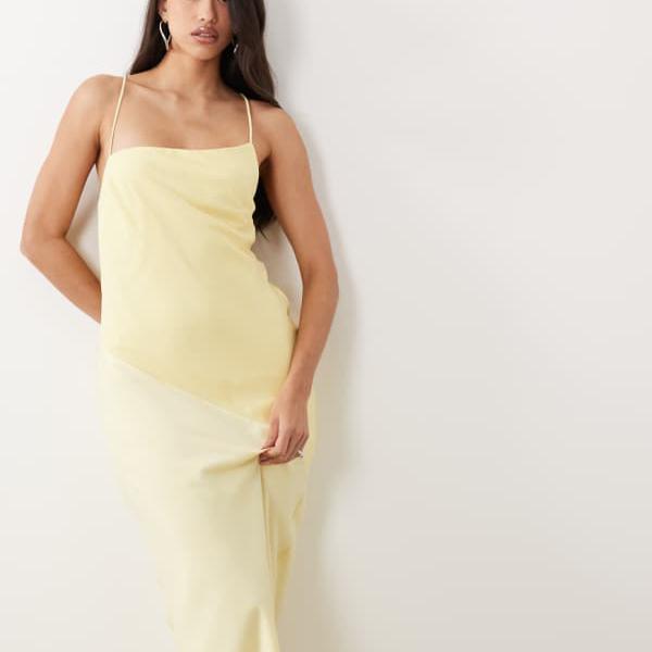 エイソス ASOS asos ASOS DESIGN ハイブリッドサテンパネルキャミソールマキシドレス（乳酪市乳） 衣装 レディース 成人女性 インポートブランド 弱められた大きさから馬鹿でかい大きさまで