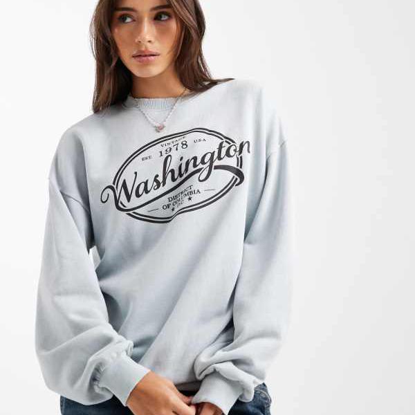 デイジーストリート Daisy Street デイジーストリートのグラフィックスウェットシャツ（ブルー） トップス レディース 女性 インポートブランド 小さいサイズから大きいサイズまで