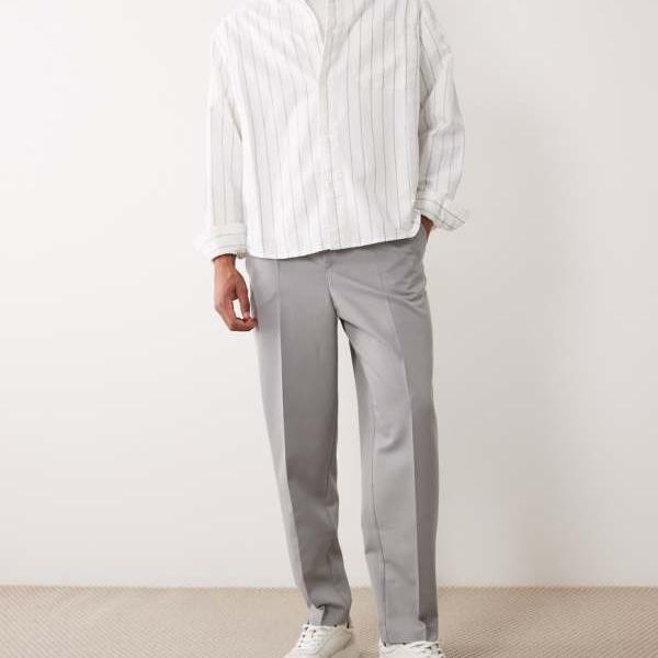 エイソス ASOS asos ASOS DESIGN かっこ良い筋目 リラックステーパードパンツ（薄墨色） ズボン下 下つ方 メンズ 成人男性 インポートブランド たわい無い大きさから気が大きい大きさまで