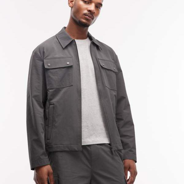 エイソス ASOS asos ASOS DESIGN motionMAX・・ 4ウェイストレッチシャケット（チャコール） トップス メンズ 男性 インポートブランド 小さいサイズから大きいサイズまで
