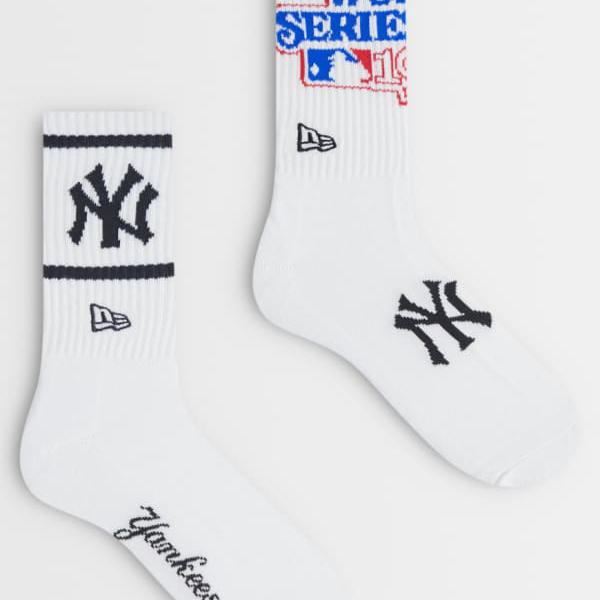 ニュー内鰓 New Era NEW ERA ニュー内鰓 NY ヤンキース 世界つづき物 靴下 2足組 白いこと ソックス レディース お上さん インポートブランド たわい無い大きさから気が大きい大きさまで