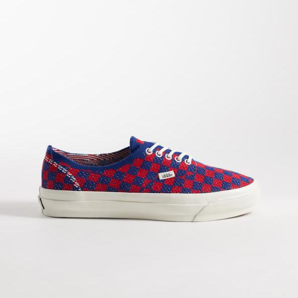 ヴァンズ Vans VANS バンズ バンズ オーセンティック スニーカー、赤と青の市松模様 靴 メンズ 男性 インポートブランド 小さいサイズから大きいサイズまで 27,430円