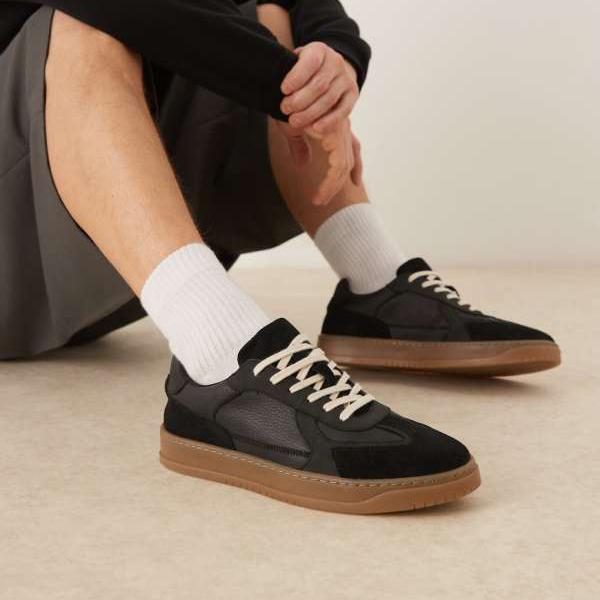 エイソス ASOS asos ASOS DESIGN スエードクロス スピード競技繰り上げる 調教師（ガムソール付き添い人） 靴 メンズ 成人男性 インポートブランド ごく小さい大きさから大層らしい大きさまで