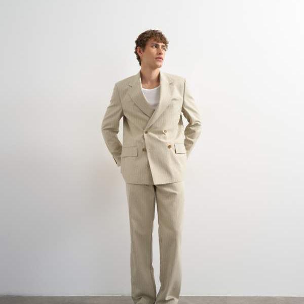 トップマン  Topman TOPMAN トップマンのリラックスフィットダブルブレストストライプブレザー（ストーンカラー） アウター メンズ 男性 インポートブランド 小さいサイズから大きいサイズまで