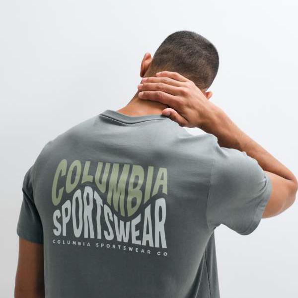 コロンビア Columbia コロンビア CSC アウトドア ウェーブピークス グラフィック Tシャツ(グリーン) トップス メンズ 男性 インポートブランド 小さいサイズから大きいサイズまで|セレクトショップ Diva Closet