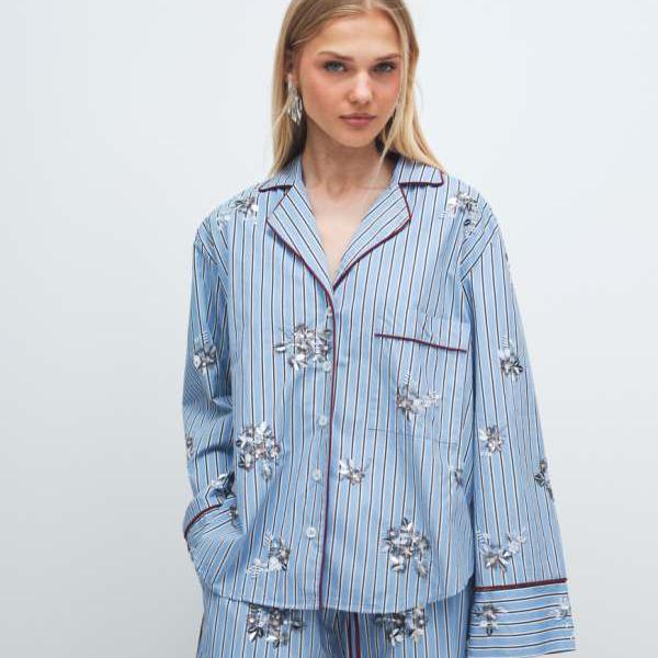 エイソス ASOS asos ASOS DESIGNの装飾付きパジャマセットアップシャツ(ストライプ柄) トップス レディース 女性 インポートブランド 小さいサイズから大きいサイズまで