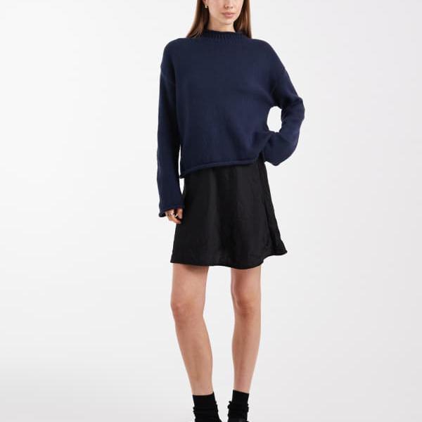 エイソス ASOS asos ASOS DESIGN クラッシュサテンミニスカート（ブラック） スカート レディース 女性 インポートブランド 小さいサイズから大きいサイズまで