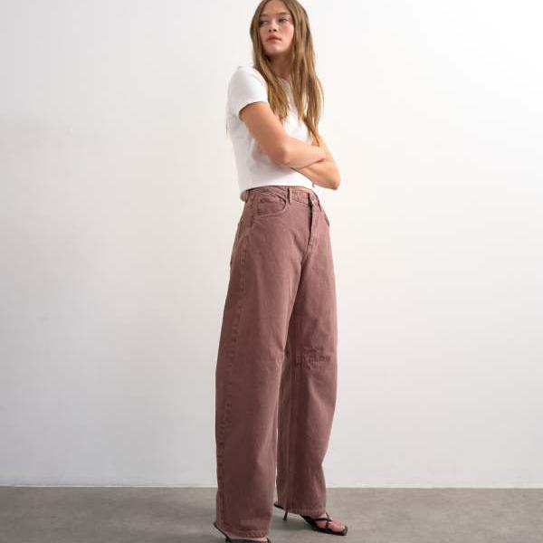 トップショップ Topshop TOPSHOP トップショップ バレル ミッドライズ ジーンズ（エッグプラント） パンツ ボトム レディース 女性 インポートブランド 小さいサイズから大きいサイズまで