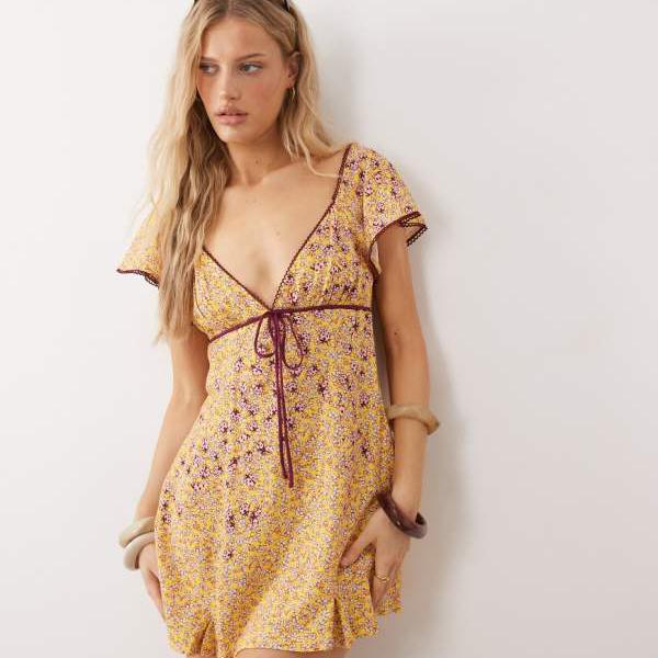 フリーピープル Free People フリーピープルのタンポポの花柄バックロードフリッピーミニドレス ワンピース レディース 女性 インポートブランド 小さいサイズから大きいサイズまで