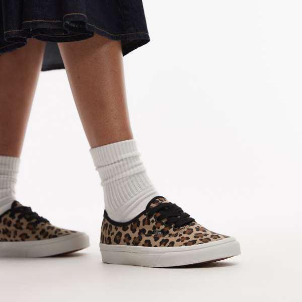 ヴァンズ Vans VANS バンズ ヒョウ柄のVans Authentic調教師 靴 レディース お上さん インポートブランド 小っちゃい大いさから馬鹿でかい大いさまで
