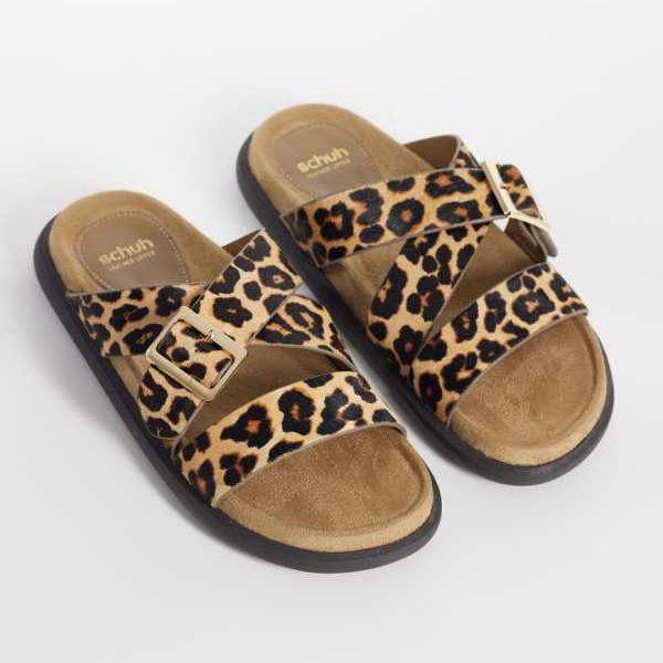 Schuh Schuh Tear クロスオーバーフラットサンダル、バックルディテール、アニマルポニー柄 靴 レディース 女性 インポートブランド 小さいサイズから大きいサイズまで｜セレクトショップ　Diva　Closet