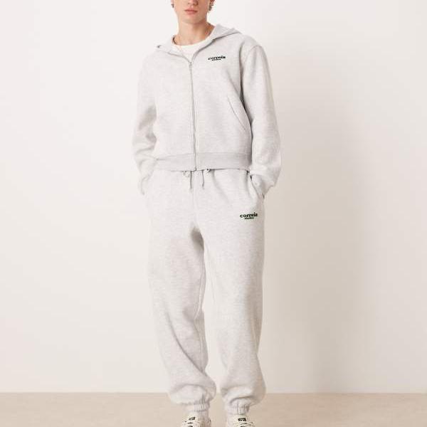 エイソス ASOS asos ASOS DESIGN オーバーサイズフィットジョガーパンツ（アイスマールのプリントディテール付き） パンツ ボトム メンズ 男性 インポートブランド 小さいサイズから大きいサイズまで