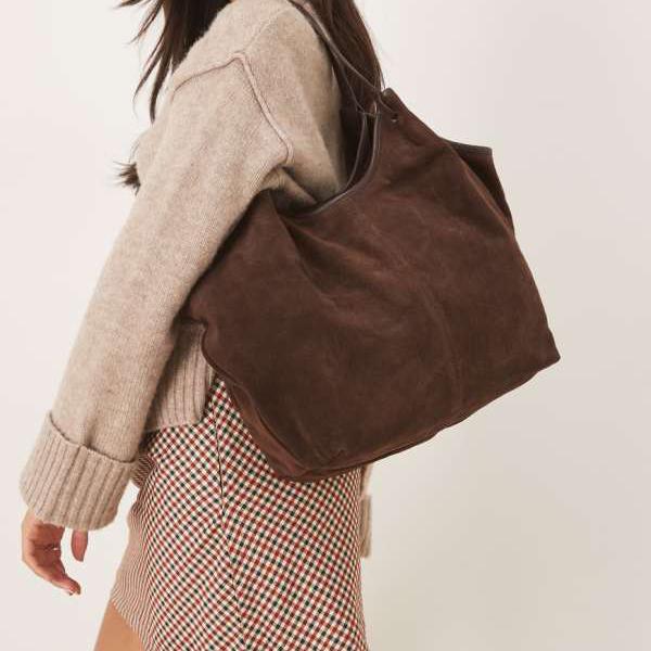 エイソス ASOS asos ASOS DESIGN スエード ピンチハンドル スクープ トートバッグ（コーヒーブラウン） 鞄 レディース 女性 インポートブランド