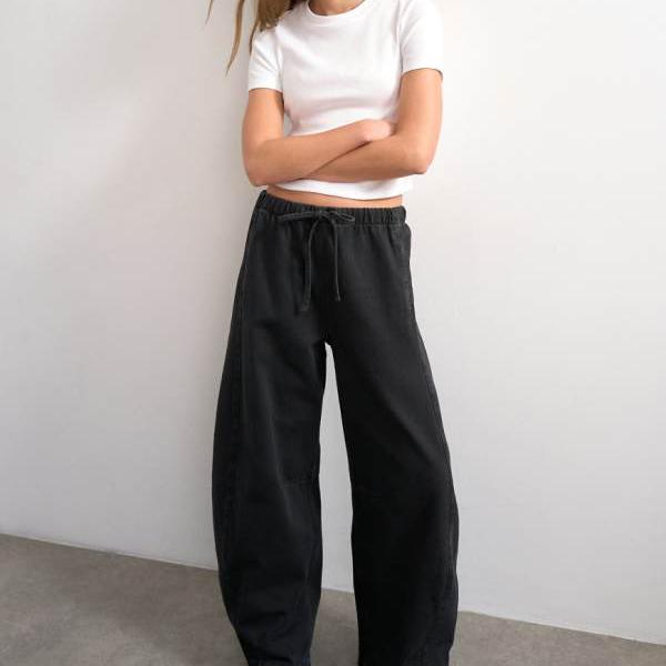 トップショップ Topshop TOPSHOP トップショップのプルオンバレルジーンズ（ウォッシュドブラック） パンツ ボトム レディース 女性 インポートブランド 小さいサイズから大きいサイズまで