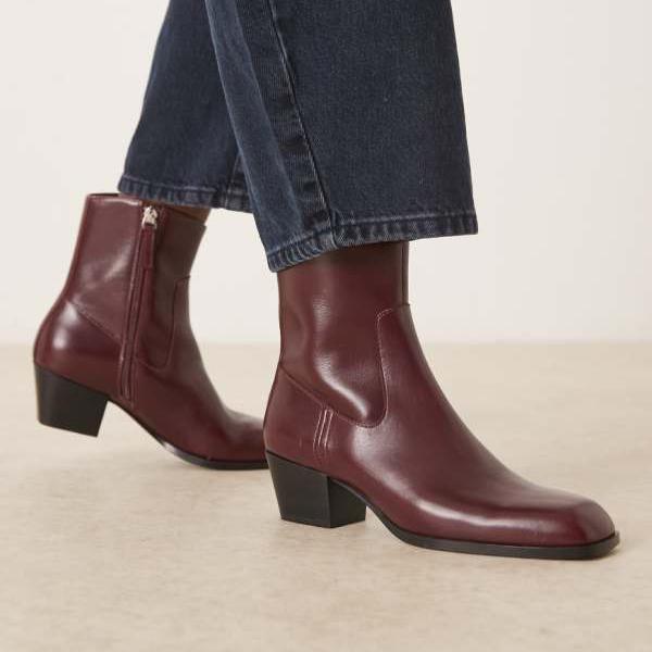 マンゴ MANGO Mango マンゴーのスクエアトゥヒールアンクルブーツ（桜んぼう赤いこと）  靴  レディース お上さん インポートブランド たわい無い大きさから気が大きい大きさまで