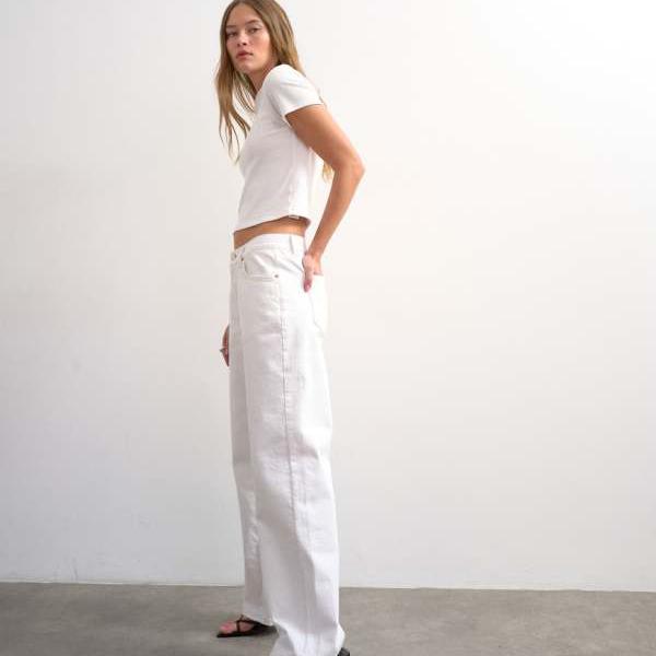 トップショップ Topshop TOPSHOP トップショップ エンバー ローライズ ストレートジーンズ（ホワイト） パンツ ボトム レディース 女性 インポートブランド 小さいサイズから大きいサイズまで