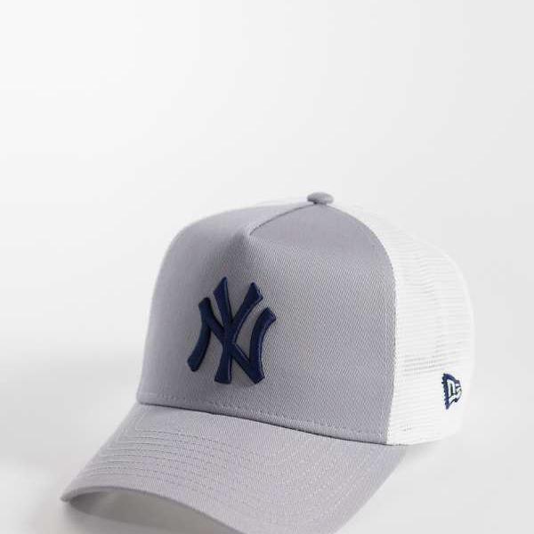 ニューエラ New Era NEW ERA ニューエラ NYヤンキース サイドパッチ トラッカージャケット グレー 帽子 レディース 女性 インポートブランド