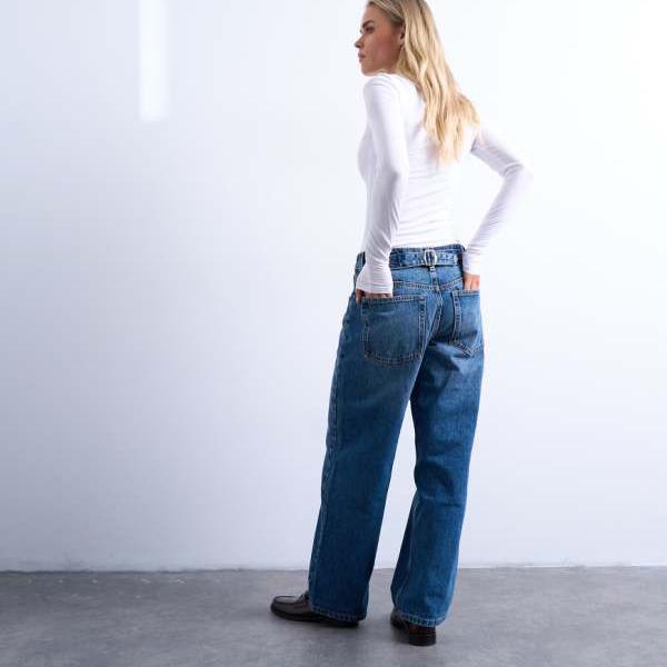 トップショップ Topshop TOPSHOP トップショップ プチシンチ ローライズ リラックスジーンズ（ミッドブルー） パンツ ボトム レディース 女性 インポートブランド 小さいサイズから大きいサイズまで
