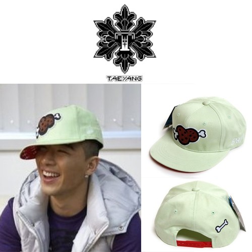 楽天市場 即納 正規品 Bigbang ビックバン G Dragon ジヨン Sol テヤン 着用 可愛い肉刺繍キャップ Cap 帽子 韓流グッズ 男女兼用 スナップバックキャップ Gd ヒップホップ コスプレ Kpop イベントグッズ ワールドツアー Divastyle