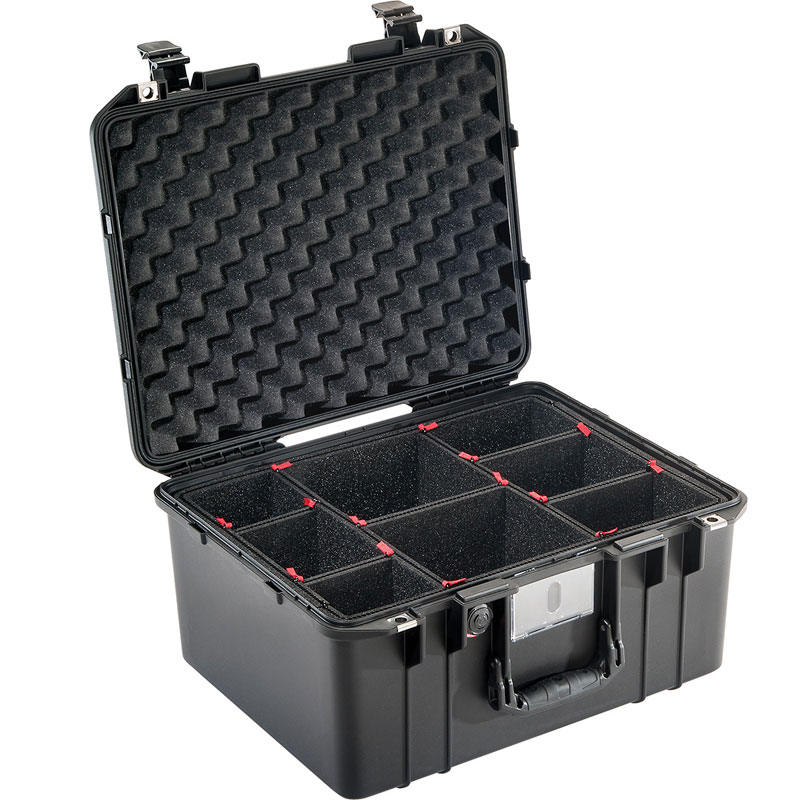 PELICAN(伽藍鳥) 1557 大気圏容れもの  トレックパック プレスアンドプルラッチ 黒いこと 36L [015570-0051-110] 1557Air 1557 Air Case with TrekPak\u0026#8482; Press and Pull Latch Black