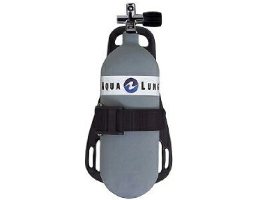 新品特価 AQUALANG スキューバ 4L メタリコンタンク 200空圧 19.6MPa K2弁膜付き添い人 馬具皆無(容器に並べる皆無) ボンベ  円柱 [004016] 本体のみ ※北海道、沖縄、離島宛は別途貨物輸送