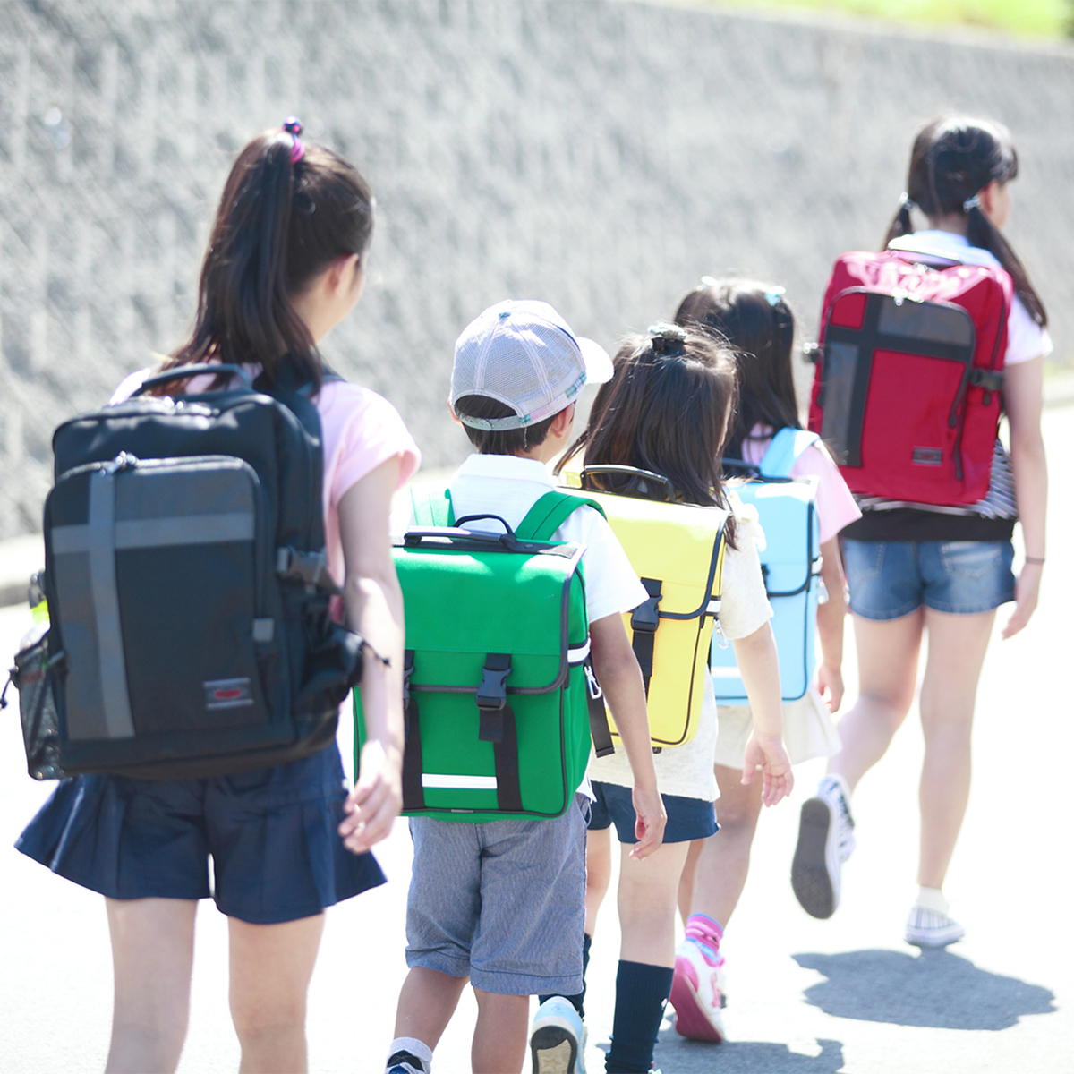 大幅値下げランキング 通塾 通学に リュック 赤 レッド 小学生