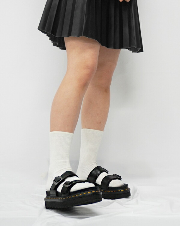 引き換え証働かせるで10 Off 5 28 0 00 5 31 23 59まで ドクターマーチン サンダル Zebrilus Myles Slide Sandal Black Dr Martens マイルス 辷る レザー メンズ レディース Cannes Encheres Com