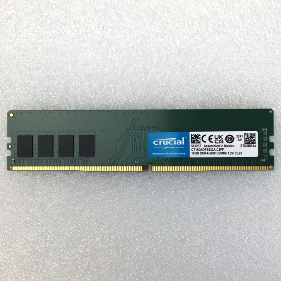 【新品】Crucial (CT16G4DFS832A_bulk) 288pin DDR4-3200 16GB x1 バルク品 [デスクトップPC用 /PC4-25600 ]｜パソコンショップドーム店 15,584円