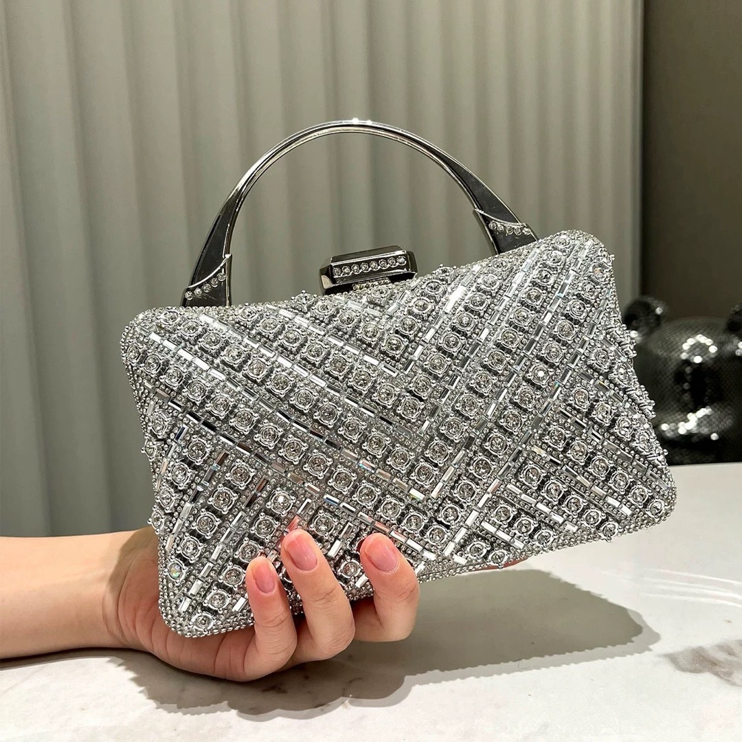 豪華 上品クラッチバッグ 結婚式 パーティーバッグチェーンバッグ ミニバッグ｜BOBDOG SHOP