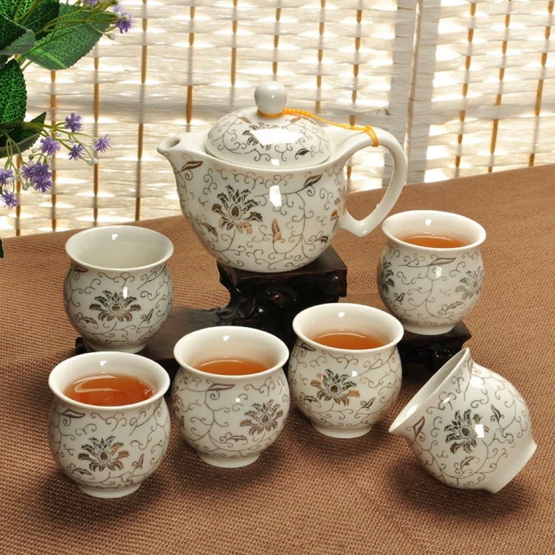美しい茶道具セット 陶器製 急須と湯呑み 美しい茶道具セット 陶器製 急須と湯呑み 土瓶急須 湯呑み 茶敷