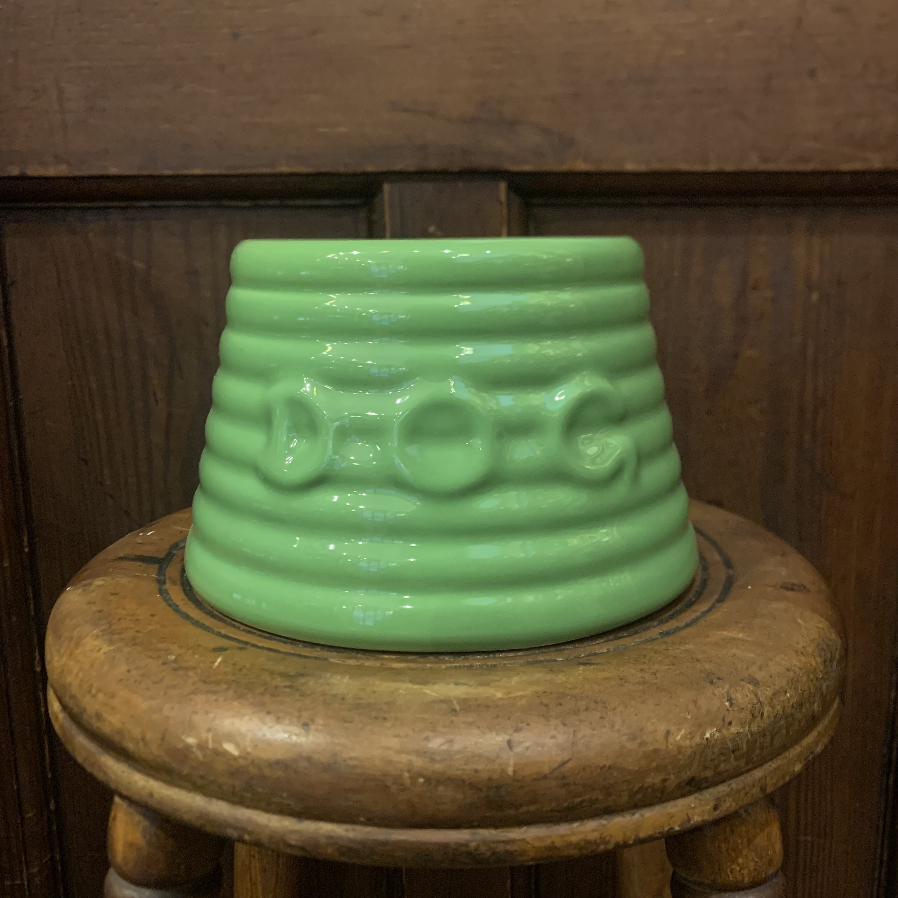 BAUER POTTERY バウアーポッタリー Sサイズ ドッグボウル RINGWARE DOG BOWL PARROTGREENパロットグリーン 犬用食器|DogTime