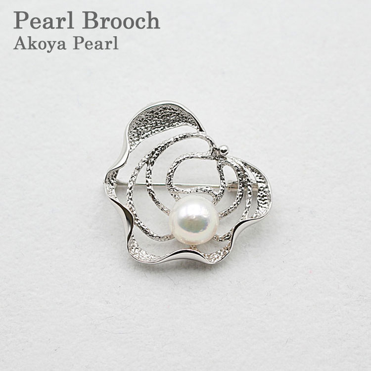 パールブローチ あこや真珠 　9.0mm 宇和島真珠 Akoya Pearl｜宇和島　土居真珠