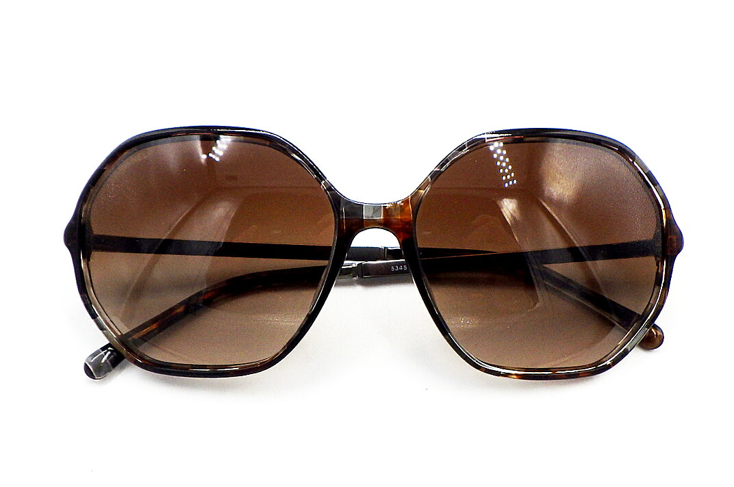 CHANEL(シャネル）黒眼鏡 5345-A C1521/S5  入れもの付き添い人【中古】【一般受け】【美品】5558.