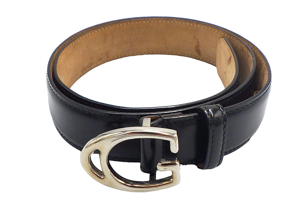 美品 GUCCI グッチ レザー ベルト 表記サイズ 70・28 メタルブラック 美品 GUCCI グッチ レザー ベルト 表記サイズ 70・28 メタルブラック