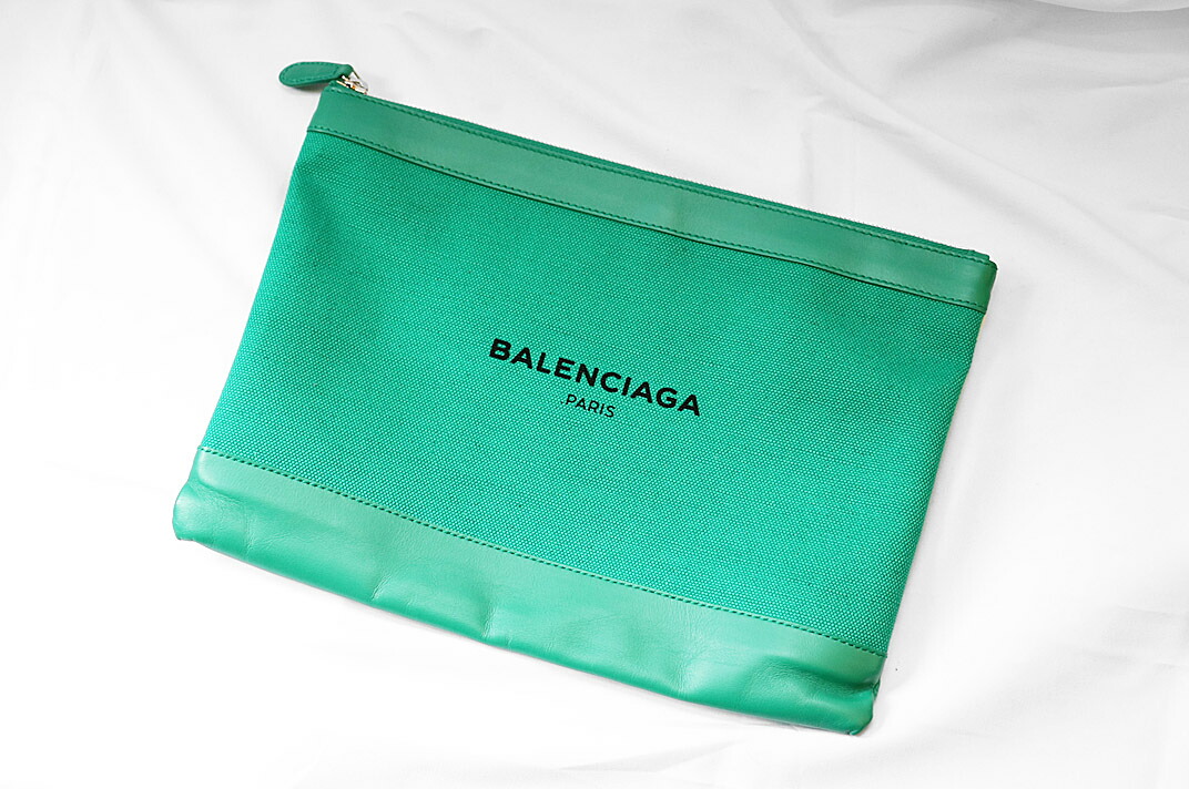 BALENCIAGA(バレンシアガ)クラッチバック キャンバス/レザー グリーン 袋付き【中古】【人気】【美品】K1002.|ドルチェモデルノ 店