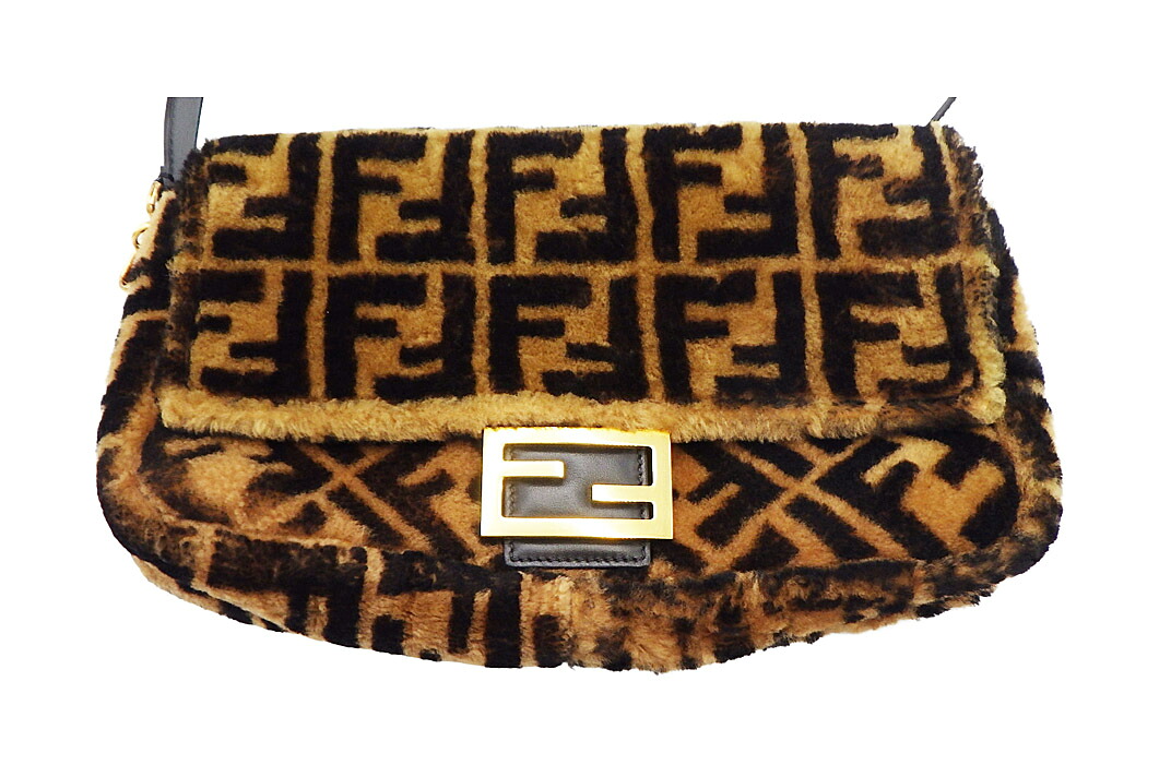 FENDI(フェンディ）Baguette マンマバケット 壱ショルダーバッグ  シープファー ズッカ柄 【中古】【一般受け】【美品】2201.