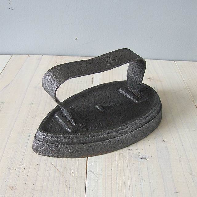I Present It In Antique Iron French Door Stopper Paperweight Iron Display Interior Mother S Day