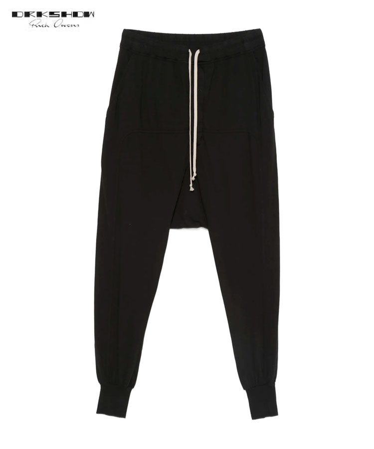 DRKSHDW ダークシャドウ メンズ パンツ PRISONER DRAWSTRING ブラック DU01F4395 RN ボトムス ポケット ドローストリング ゴムウエスト ドロップクロッチ コットン モード ストリート｜DONOBAN（ドノバン）