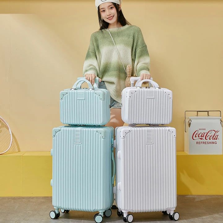 出張 泊まる イエロー 国内旅行 ローズゴールド おしゃれ スーツケース ファスナー式 ミント ピンク 選べる10色 ブラック 360度回転 海外旅行 大きいサイズ 軽量設計 シルバー L キャリーバッグ 修学旅行 キャリーケース ホワイト 26インチ グリーン|livemart